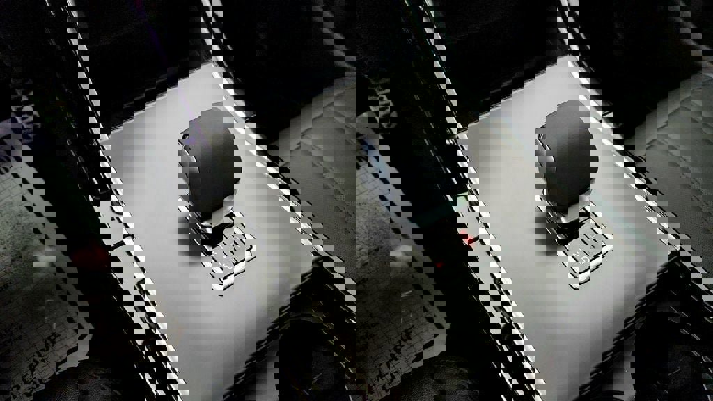 Used 2024 Land Rover Range Rover Evoque Dynamic SE image 17