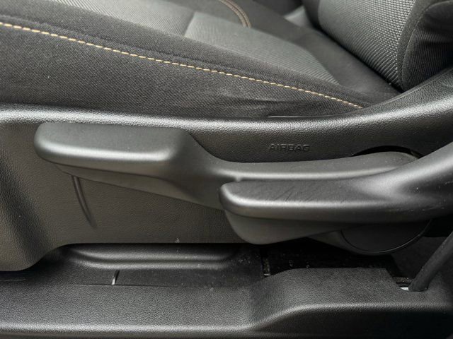 Used 2021 Chevrolet Traverse LS FWD image 26