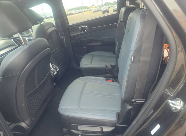Used 2025 Kia Sorento SX Prestige AWD/4WD image 5