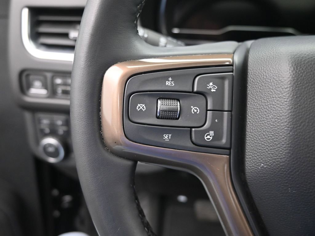 Used 2024 Chevrolet Tahoe High Country AWD/4WD image 34