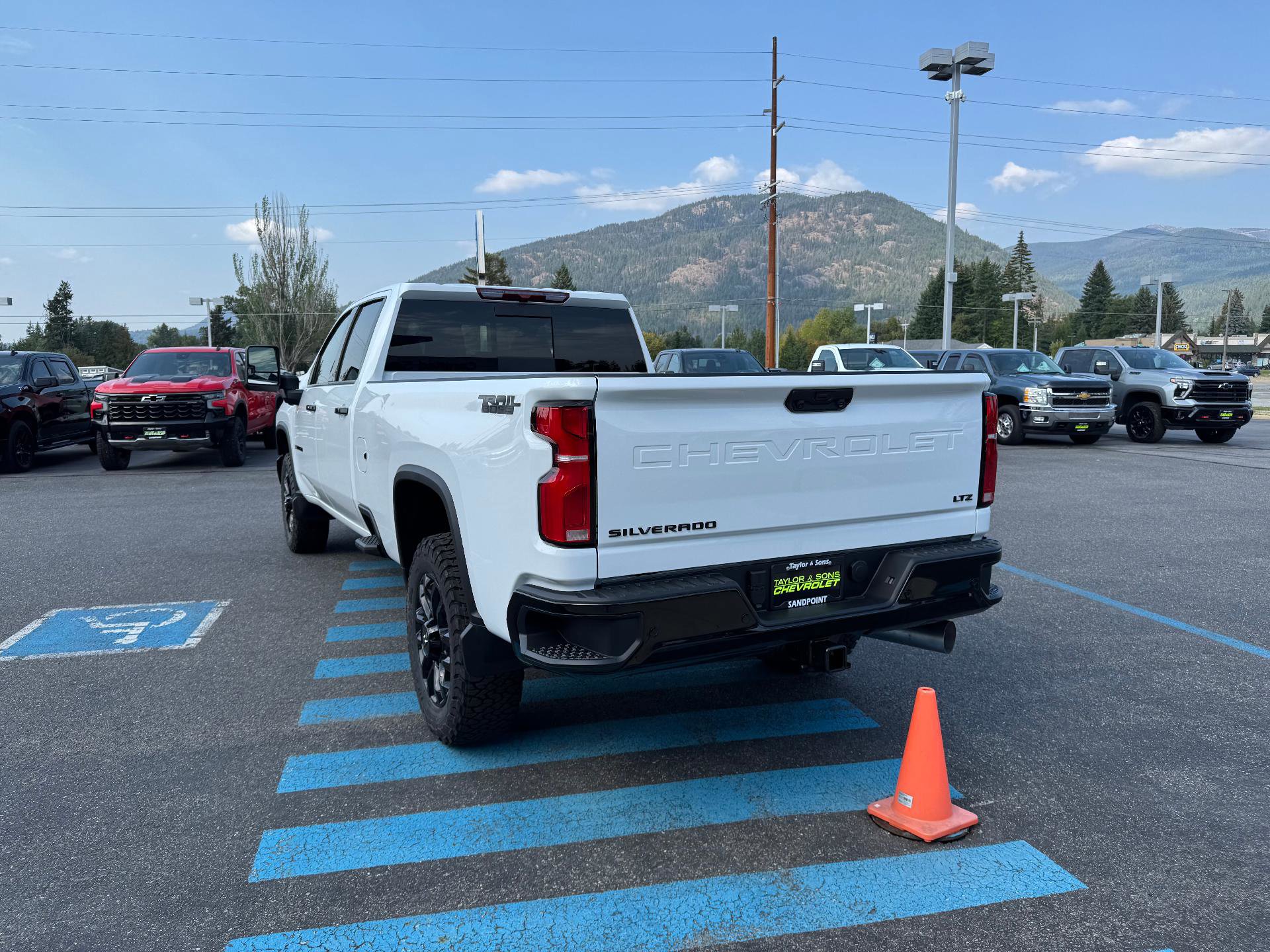 New 2026 Chevrolet Silverado 3500 LTZ w/ LTZ Plus Package image 5