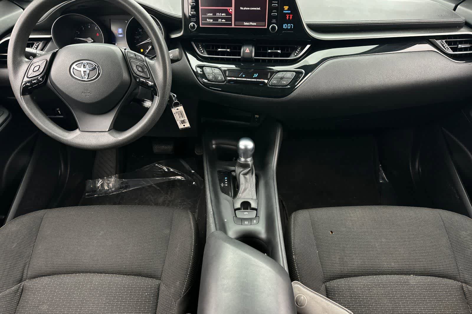 Used 2019 Toyota C-HR LE FWD image 4