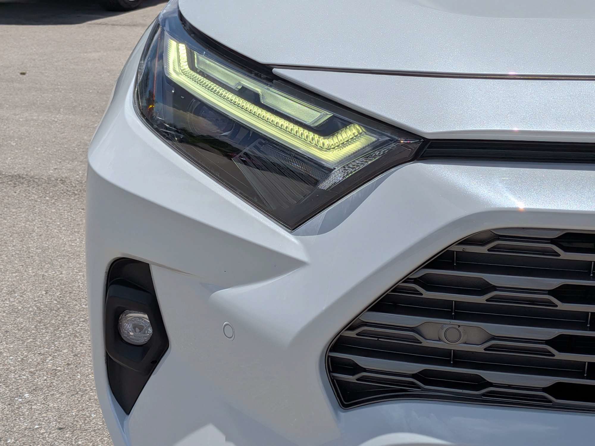 Used 2025 Toyota RAV4 Limited w/ Weather Package FWD image 10