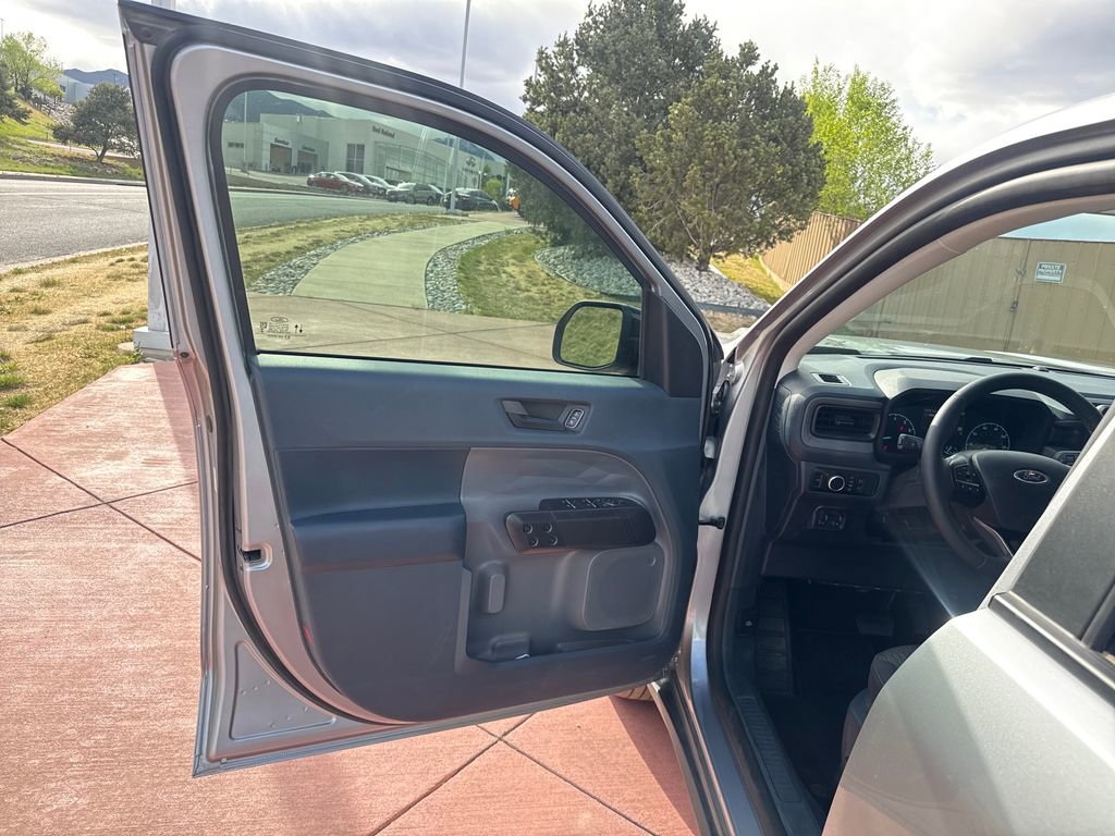 Certified 2023 Ford Maverick XLT w/ Equipment Group 300A Standard AWD/4WD image 9