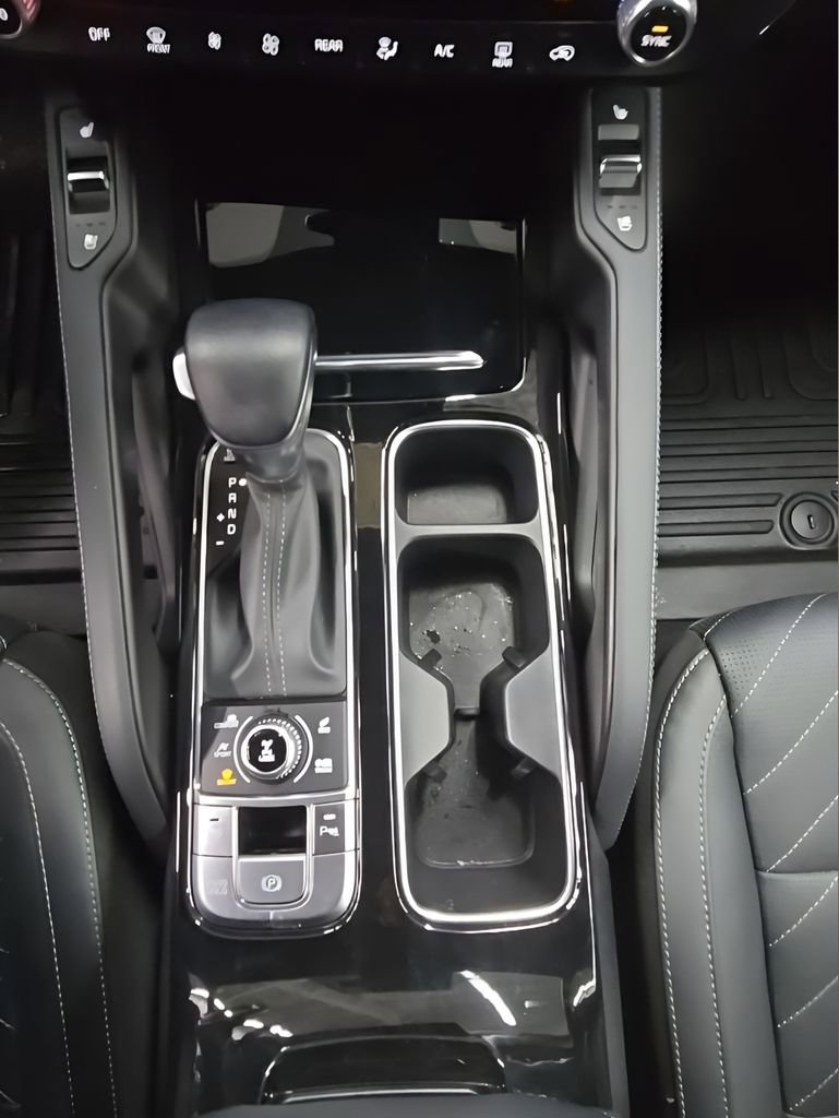 Used 2024 Kia Telluride EX X-Line AWD/4WD image 30