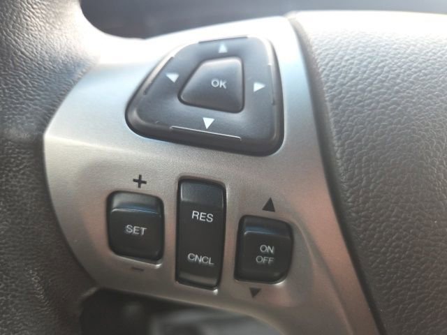 Used 2017 Ford Taurus Limited image 39