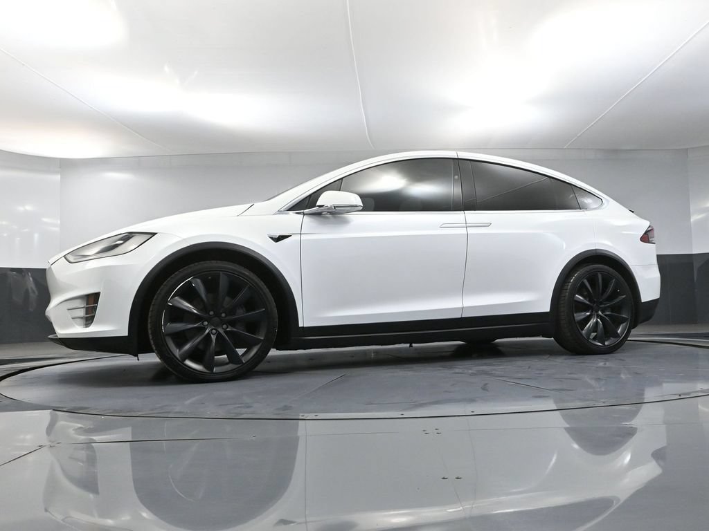 Used 2018 Tesla Model X 100D AWD/4WD image 44