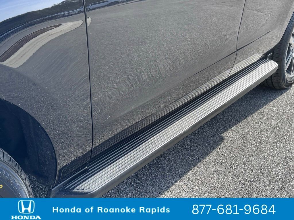 Used 2024 Ford Expedition Limited image 40