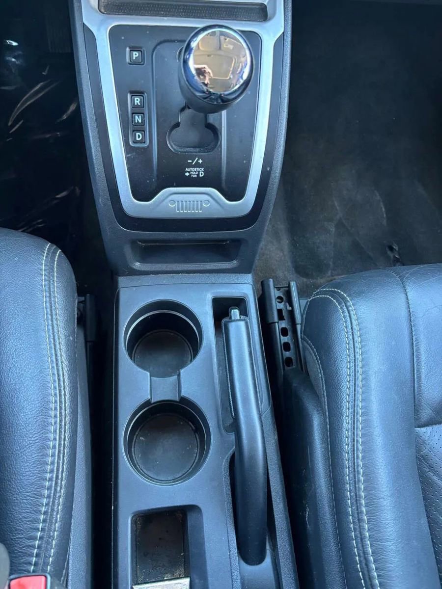 Used 2016 Jeep Compass High Altitude image 15