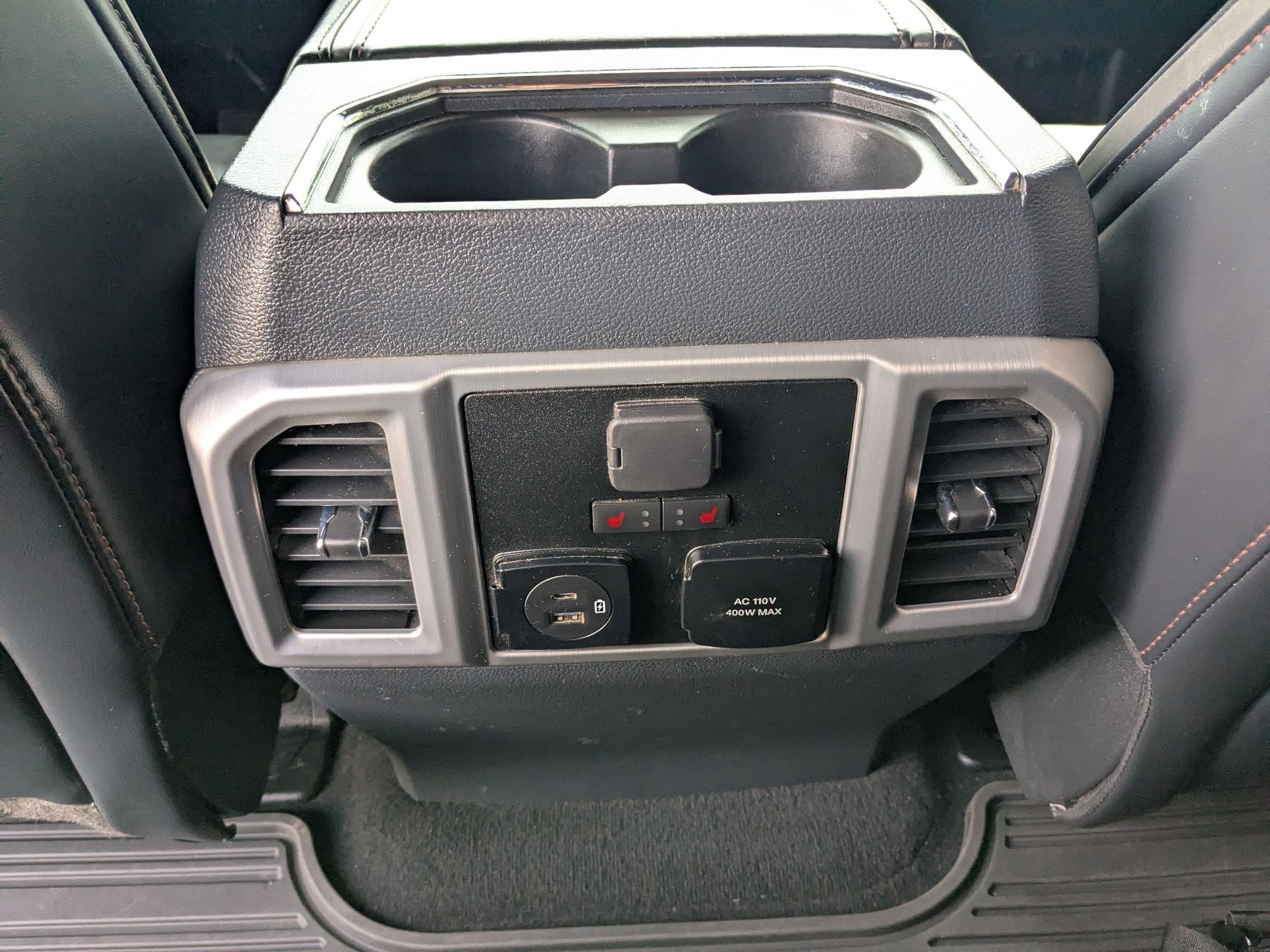 Used 2022 Ford F450 Platinum w/ FX4 Off-Road Package image 31