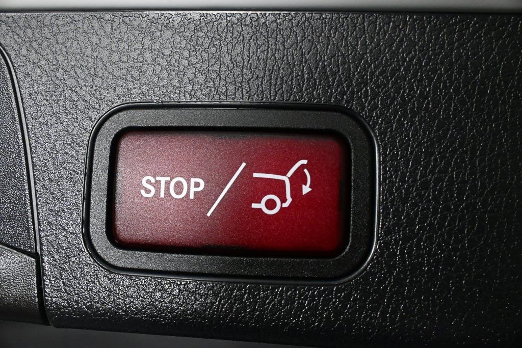 Used 2025 Mercedes-Benz GLB 250 image 31