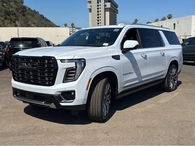 New 2026 GMC Yukon XL Denali Ultimate AWD/4WD image 10