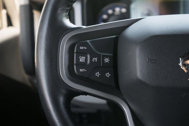 Used 2021 Ford Bronco Wildtrak image 28