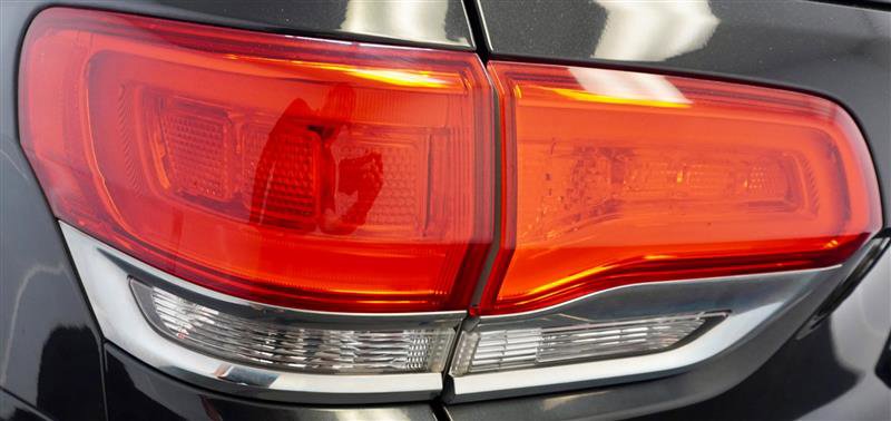 Used 2014 Jeep Grand Cherokee Summit AWD/4WD image 42