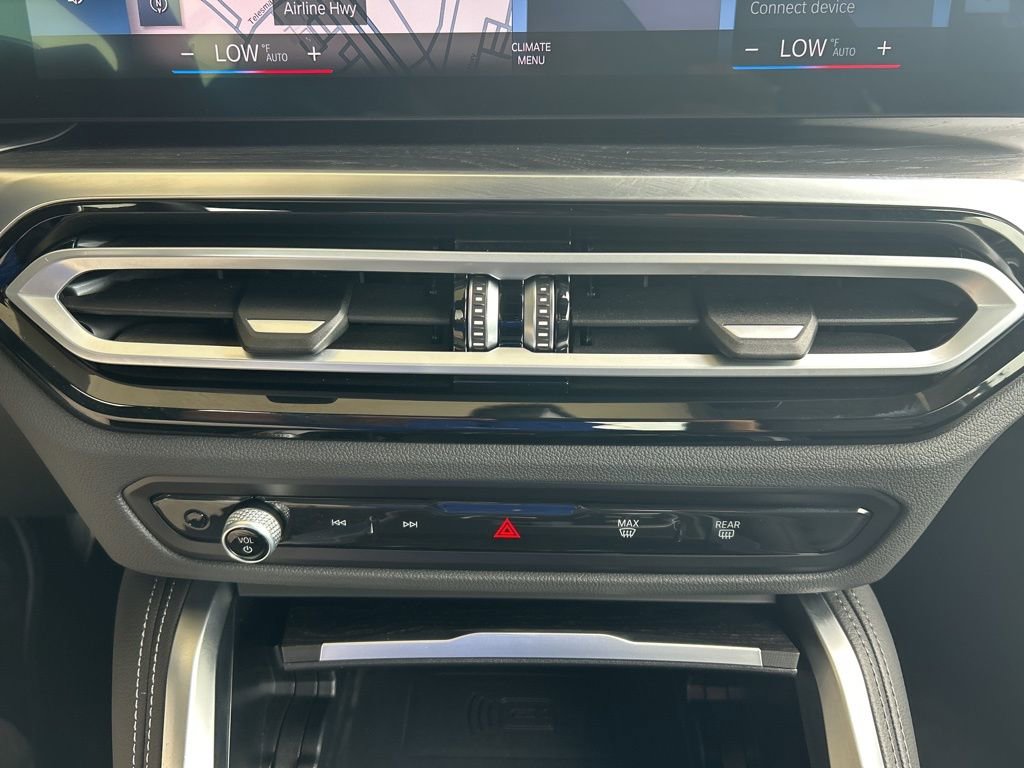 Used 2024 BMW M440i Convertible w/ Premium Package RWD image 12