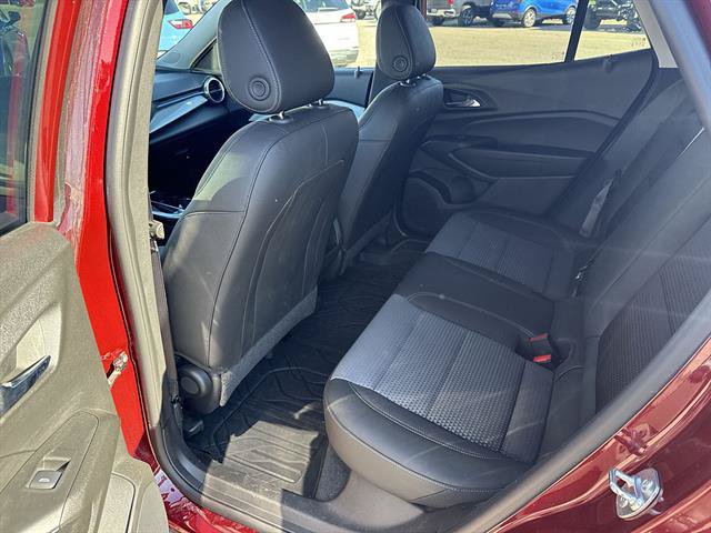 Certified 2024 Chevrolet Trax LT w/ Driver Confidence Package FWD image 52