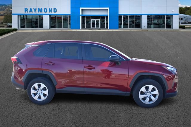 Used 2023 Toyota RAV4 LE image 2