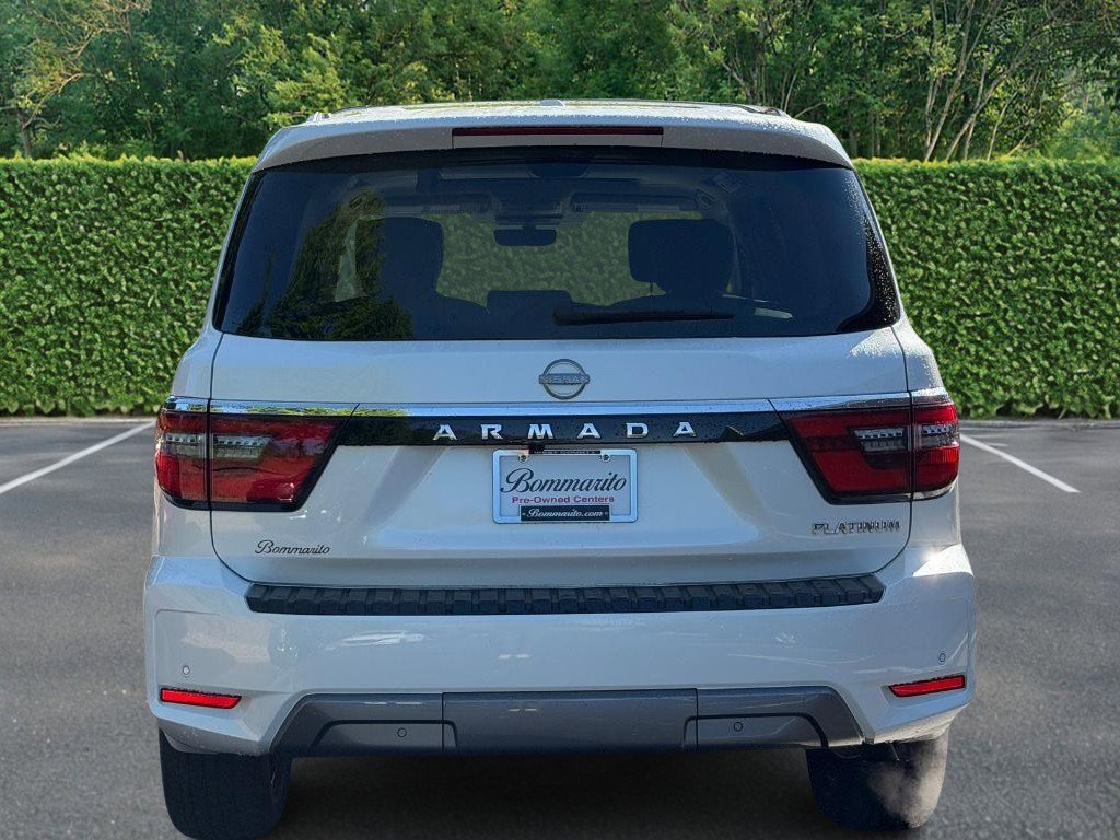 Used 2022 Nissan Armada Platinum w/ Captain's Chairs Package AWD/4WD image 5