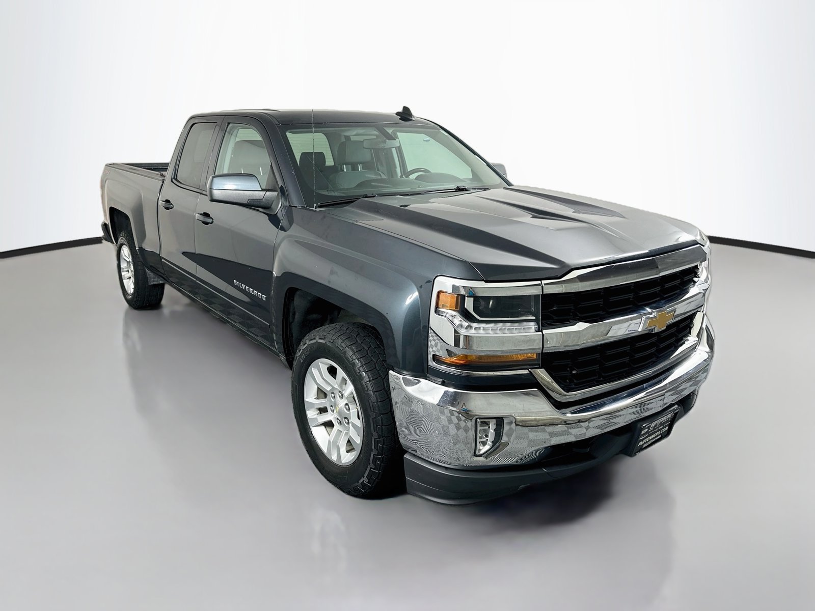 Used 2019 Chevrolet Silverado 1500 LT w/ All Star Edition AWD/4WD image 1