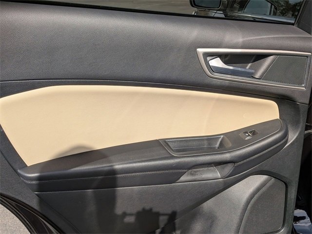 Used 2024 Ford Edge SEL image 25
