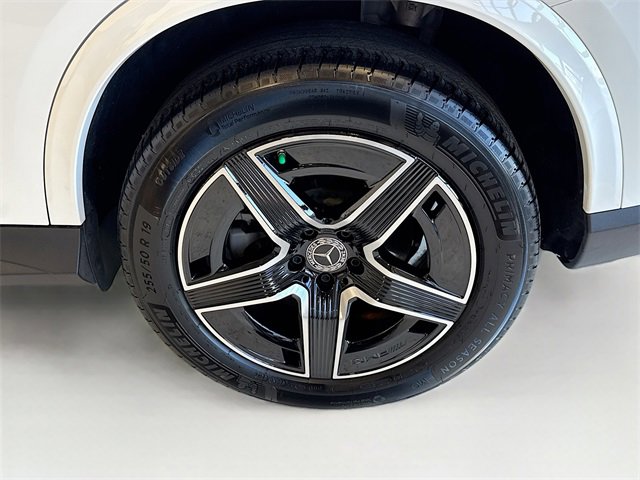 Certified 2025 Mercedes-Benz GLC 300 4MATIC image 32