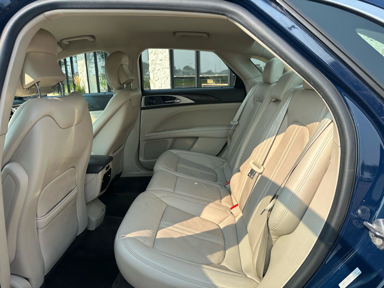 Used 2018 Lincoln MKZ Reserve w/ Climate Package AWD/4WD image 13