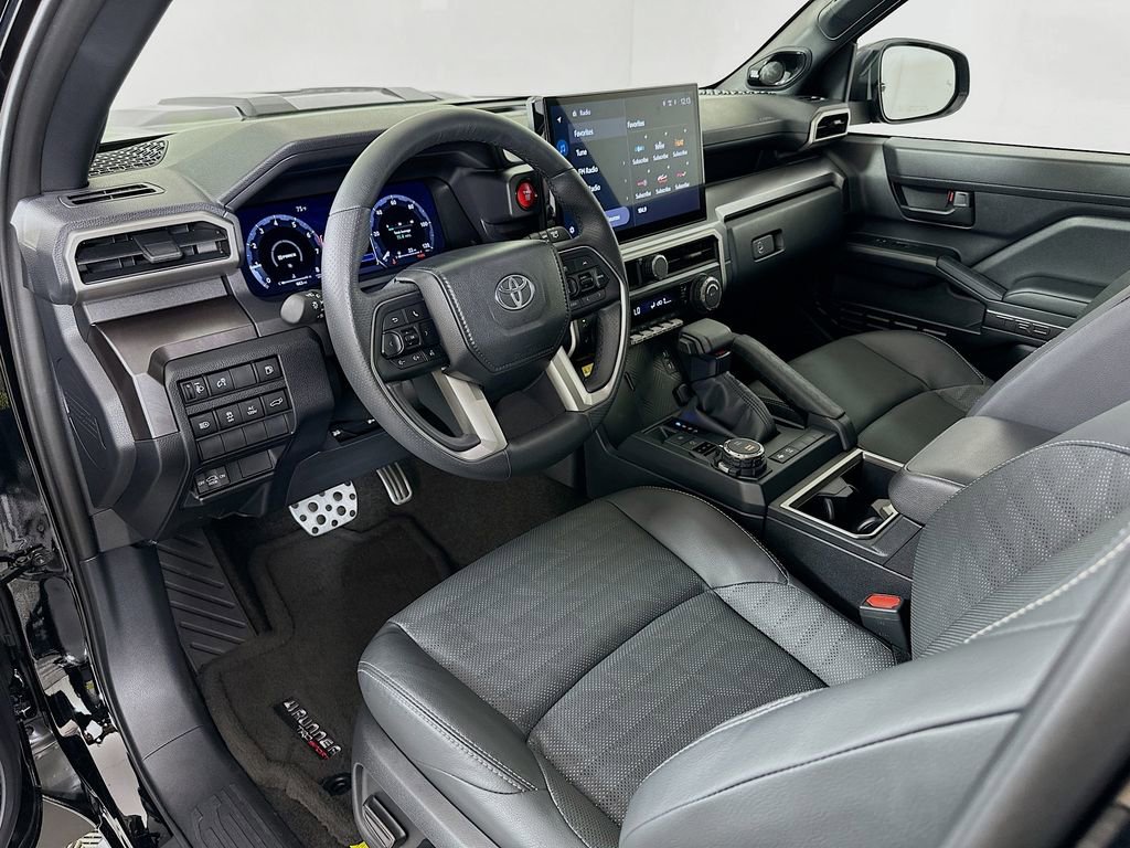 Used 2025 Toyota 4Runner TRD Sport Premium w/ Tow Technology Package image 9