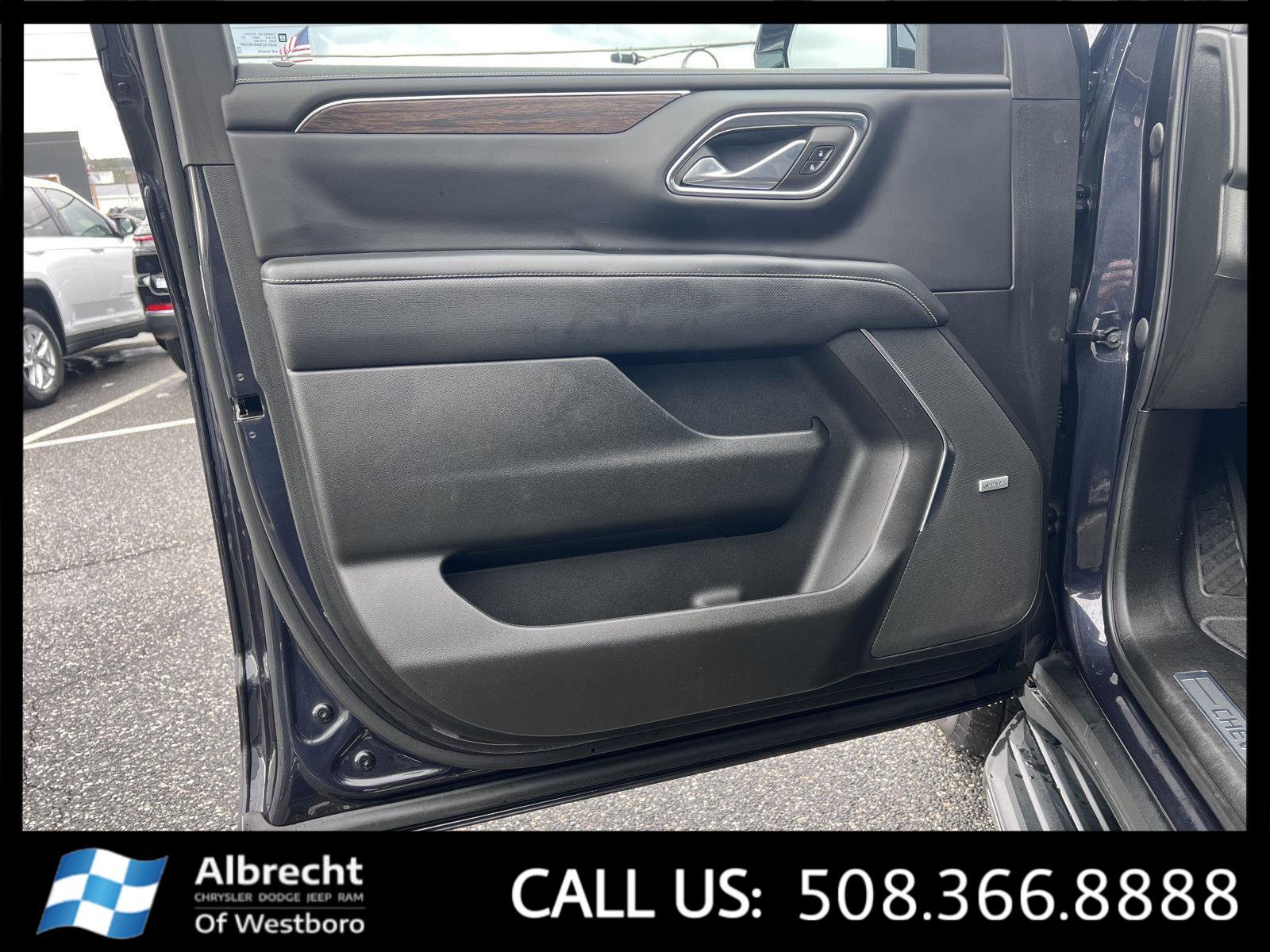 Used 2023 Chevrolet Tahoe Premier w/ Premium Package 2 image 11