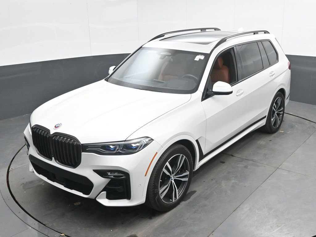 Used 2022 BMW X7 M50i image 42