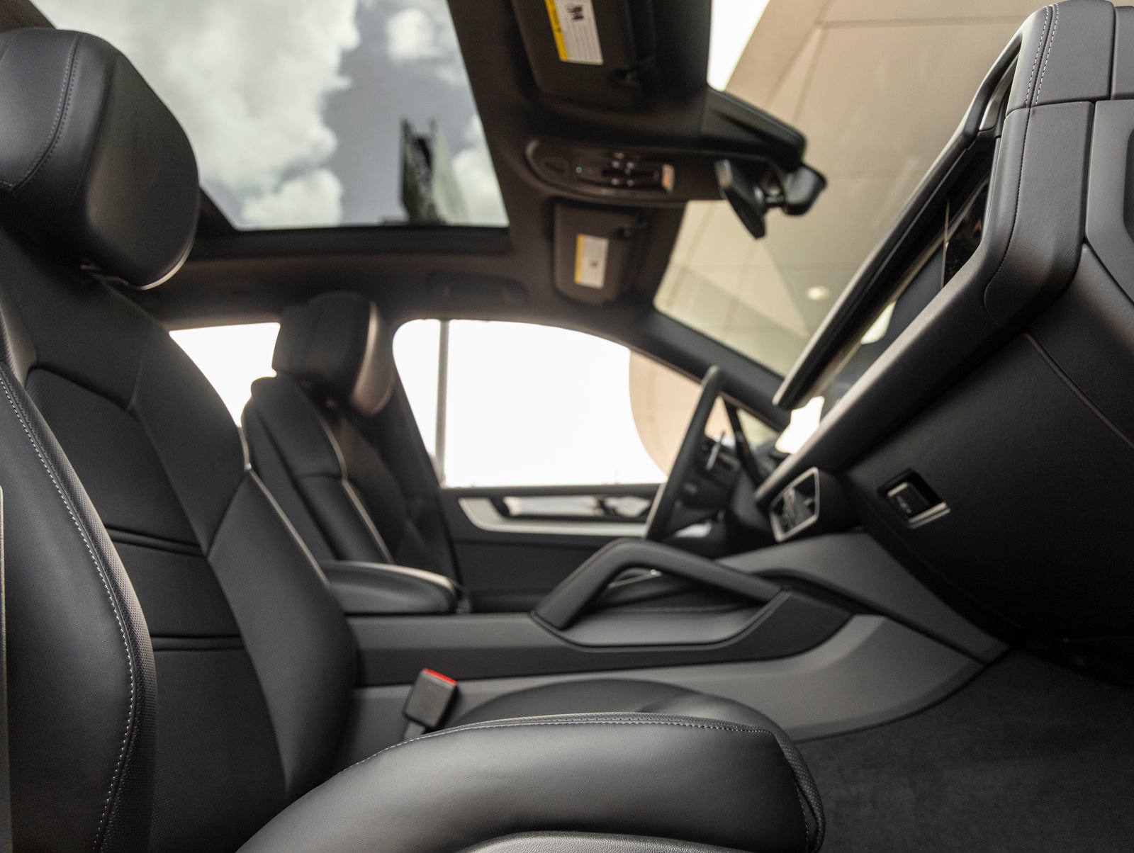 New 2026 Porsche Cayenne S AWD/4WD image 44