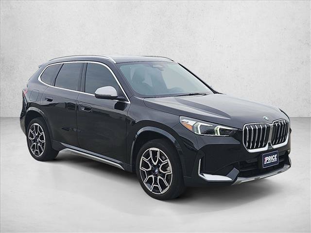 Certified 2024 BMW X1 xDrive28i w/ Premium Package AWD/4WD image 3