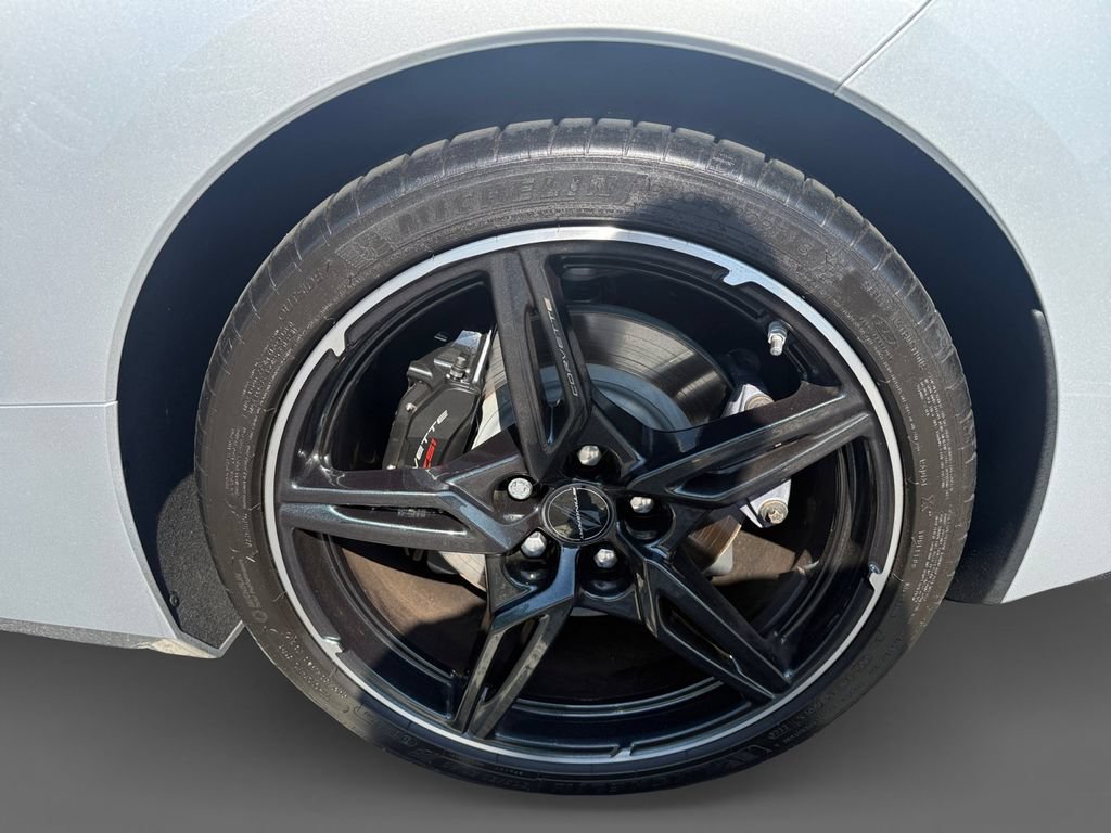 Used 2020 Chevrolet Corvette Stingray Premium Cpe w/ 3LT Preferred Equipment Group RWD image 8