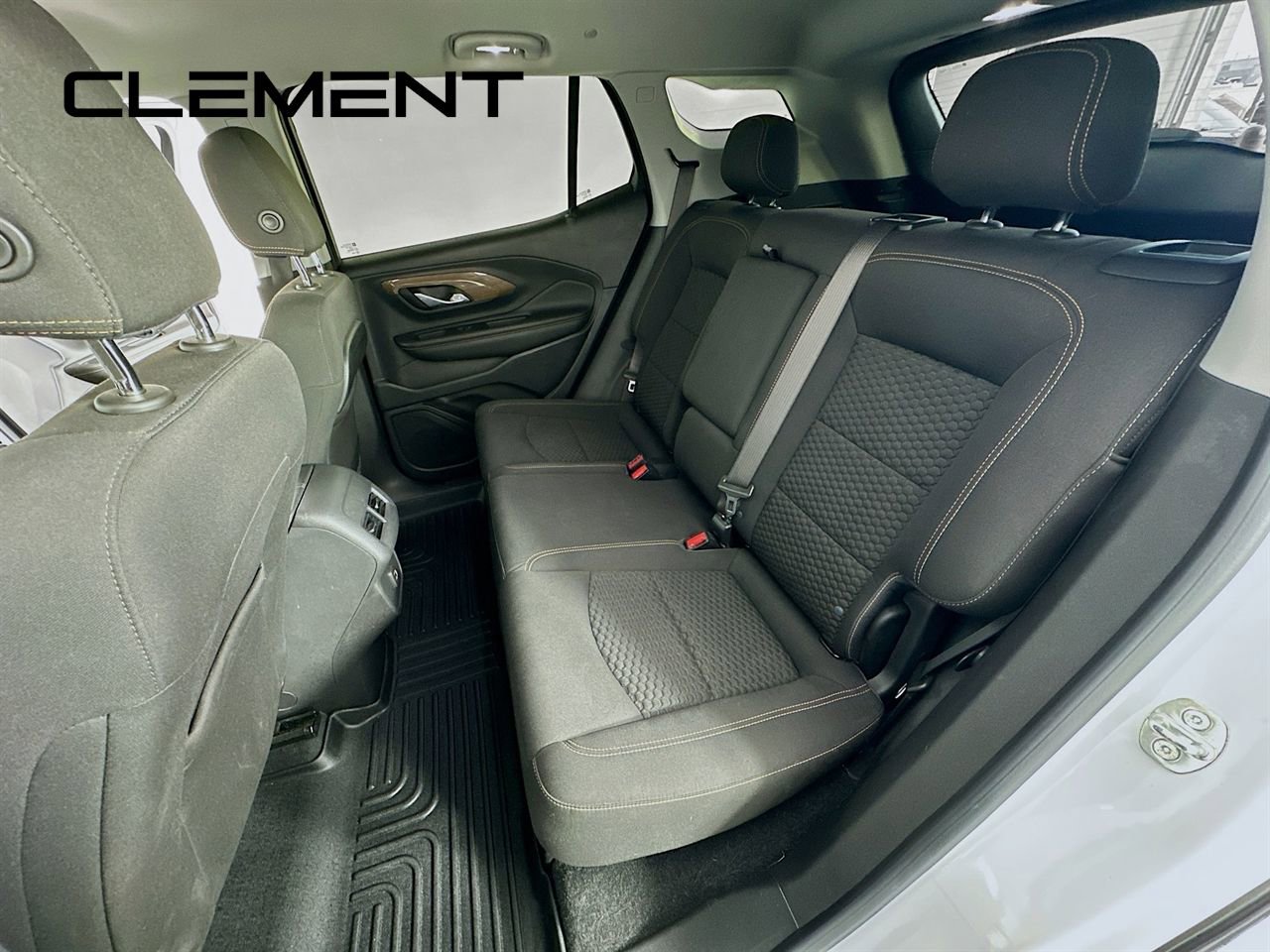 Used 2021 GMC Terrain SLE w/ Driver Convenience Package image 31