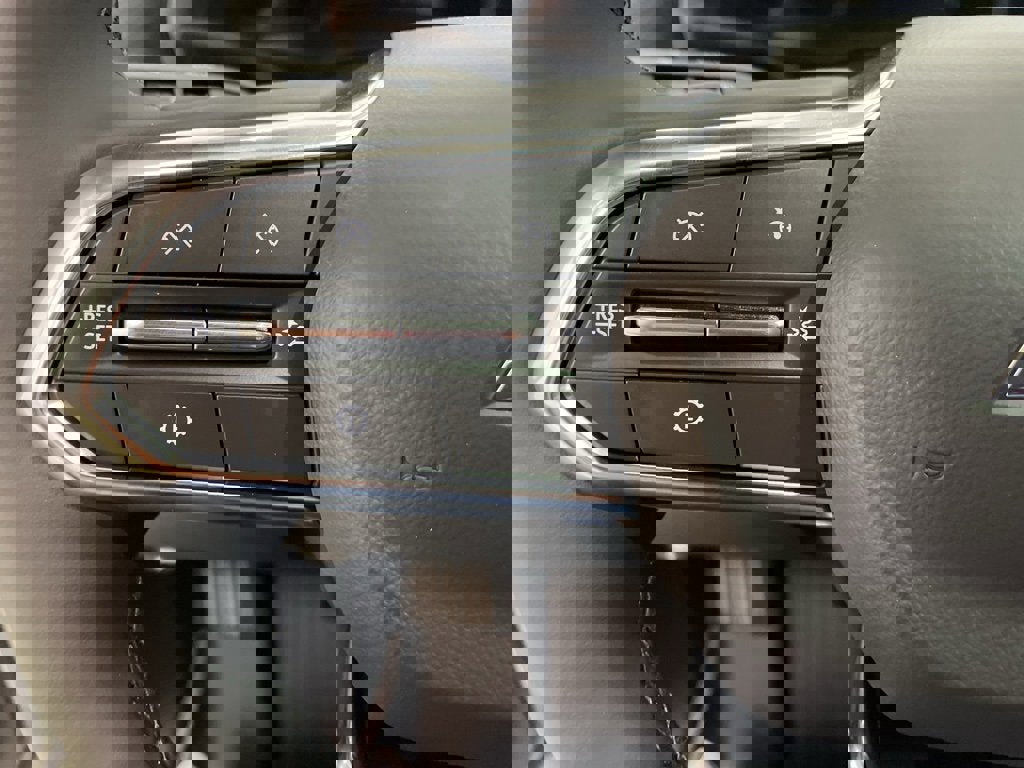 New 2026 Chevrolet Equinox LT w/ Convenience Package II image 24