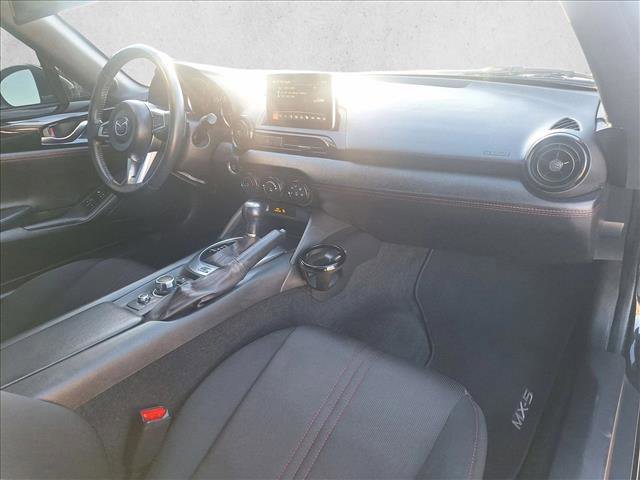 Used 2017 MAZDA MX-5 Miata Club image 15