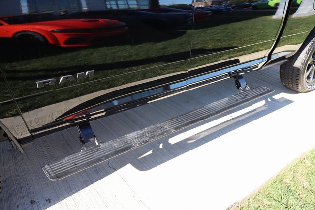 Used 2025 RAM 3500 Laramie image 37