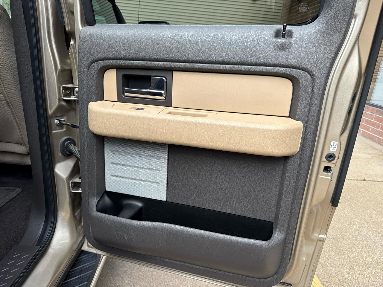 Used 2013 Ford F150 XLT w/ Luxury Equipment Group RWD image 22
