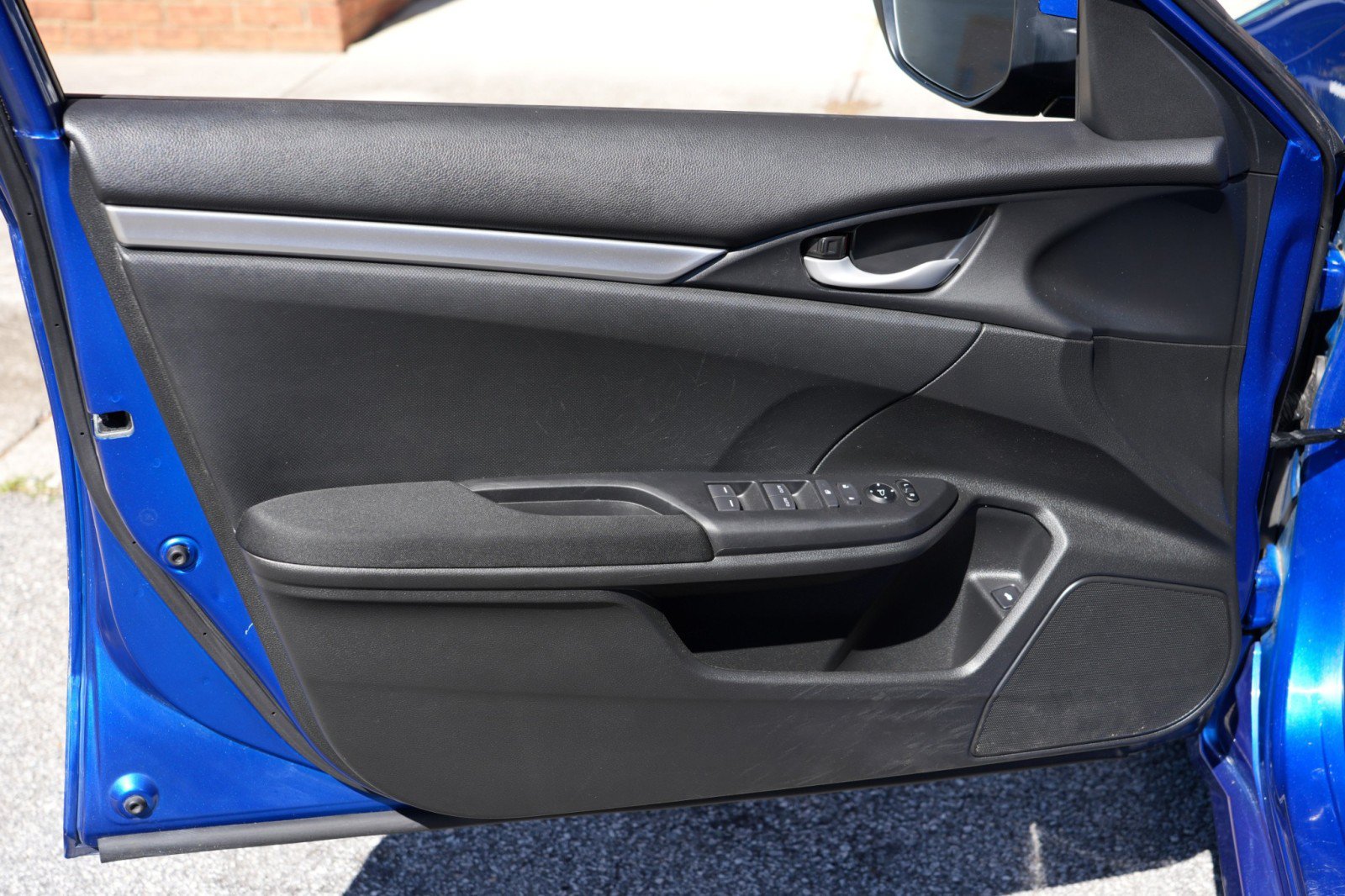 Used 2021 Honda Civic LX image 32
