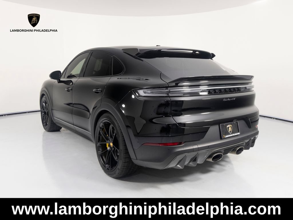 Used 2024 Porsche Cayenne Turbo GT AWD/4WD image 3
