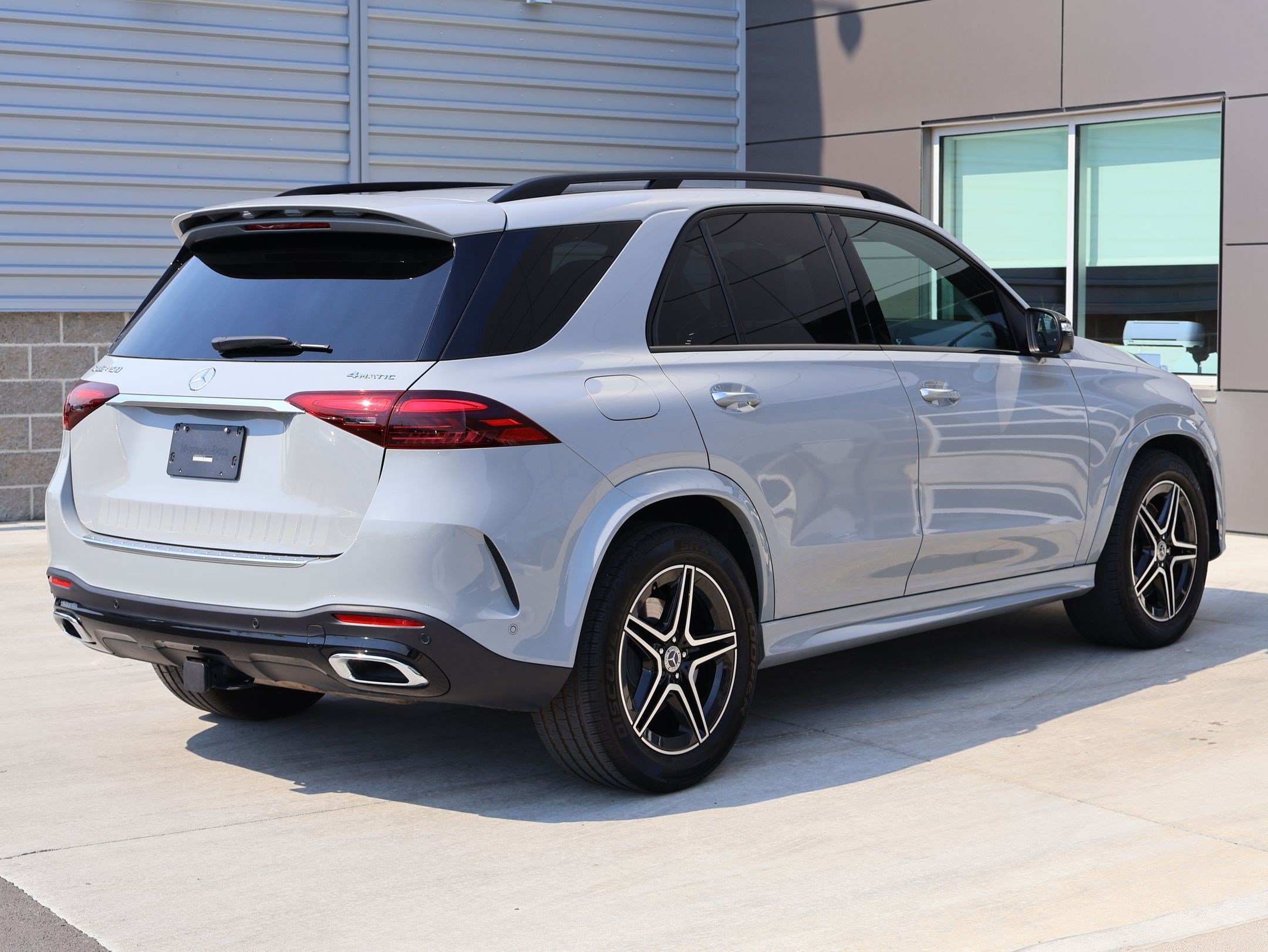 Used 2025 Mercedes-Benz GLE 450 4MATIC image 5
