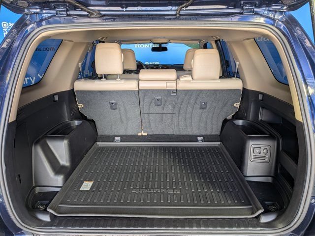 Used 2017 Toyota 4Runner SR5 Premium AWD/4WD image 19