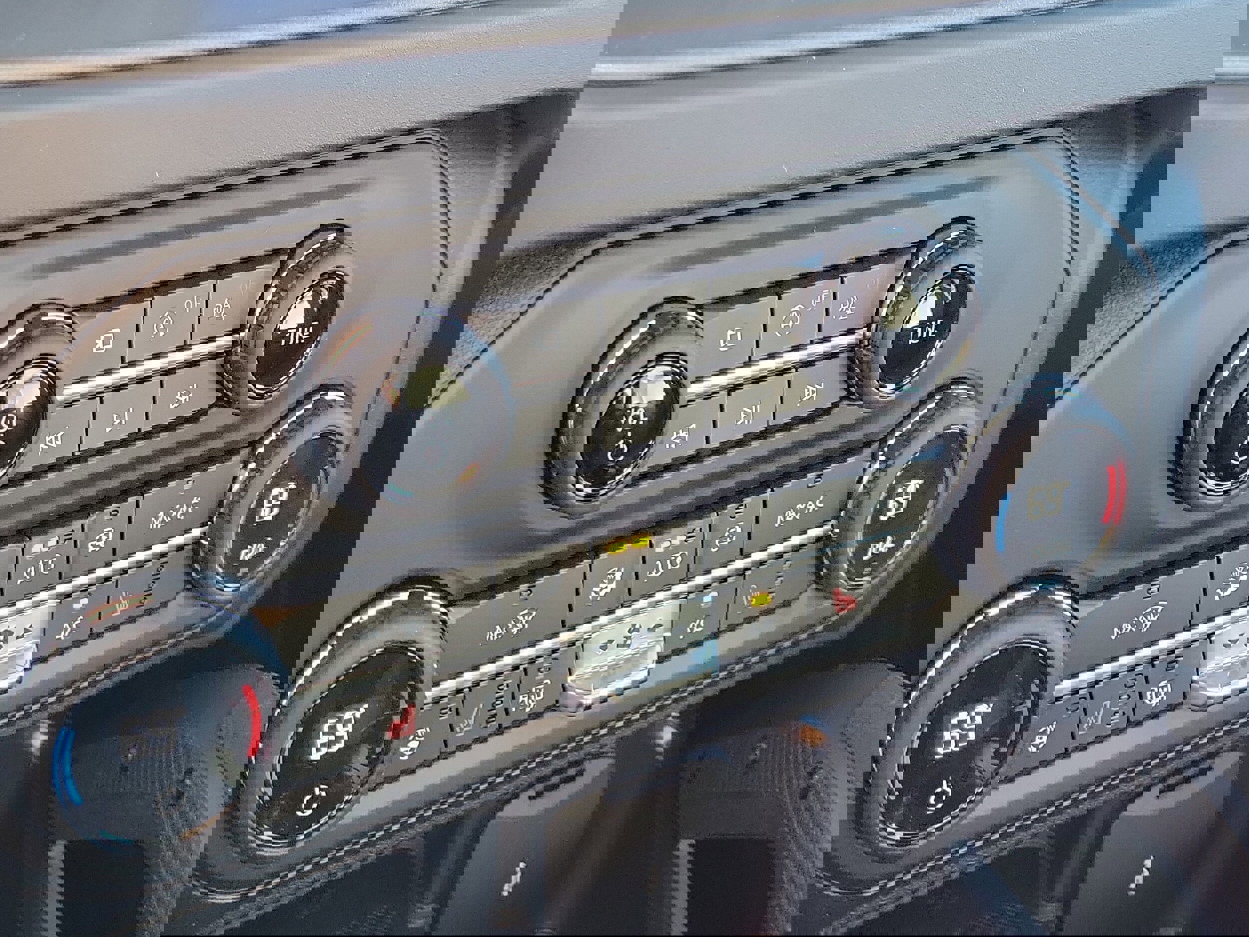 New 2025 Ford Bronco Badlands image 28