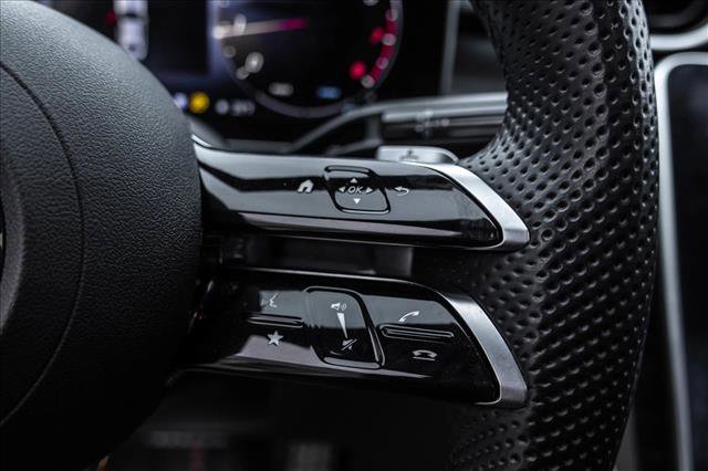 Used 2023 Mercedes-Benz C 300 4MATIC Sedan image 15