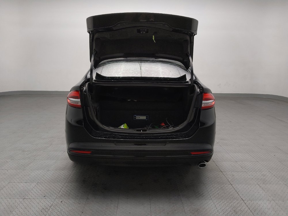 Used 2018 Ford Fusion Energi Platinum image 29