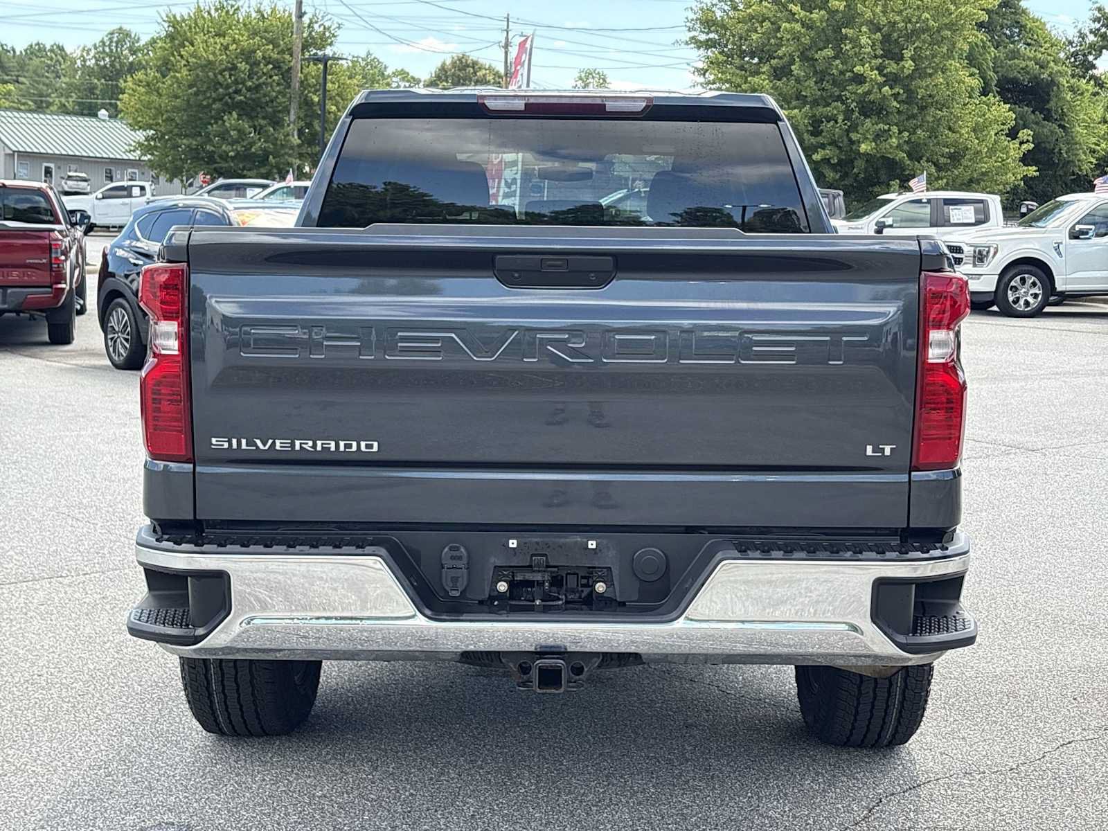 Used 2021 Chevrolet Silverado 1500 LT AWD/4WD image 7