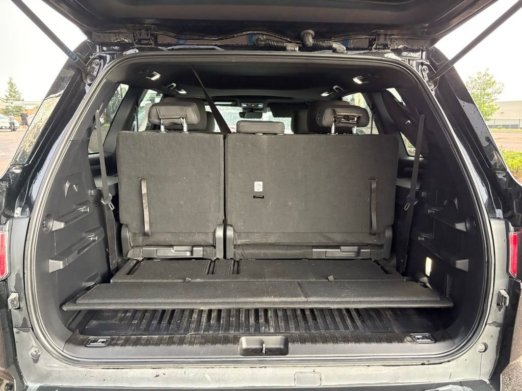 Used 2025 Toyota Sequoia SR5 image 32