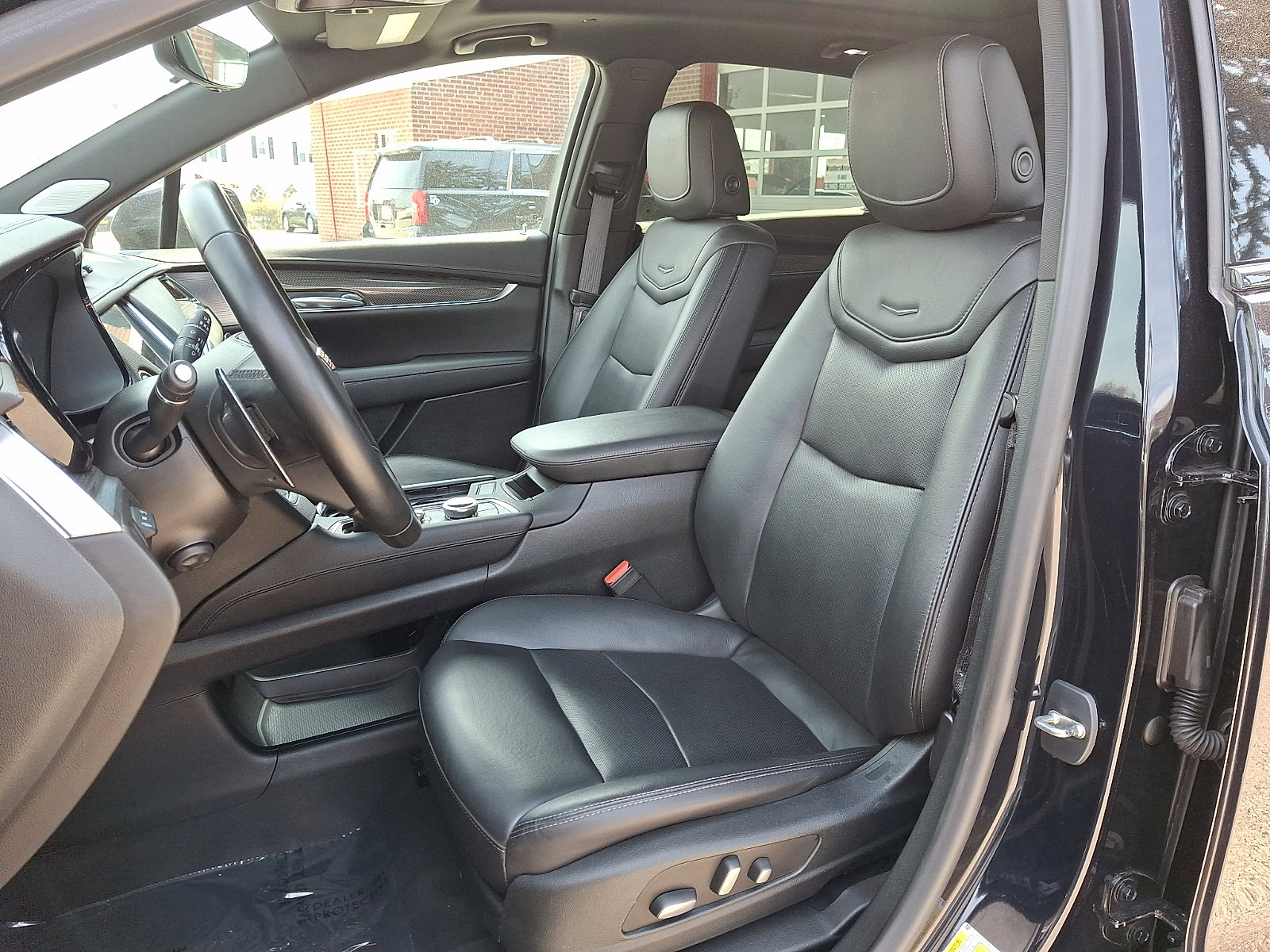 Used 2021 Cadillac XT5 Sportv image 14