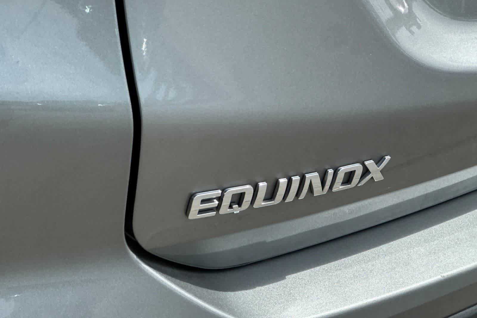 Used 2023 Chevrolet Equinox LT FWD image 13