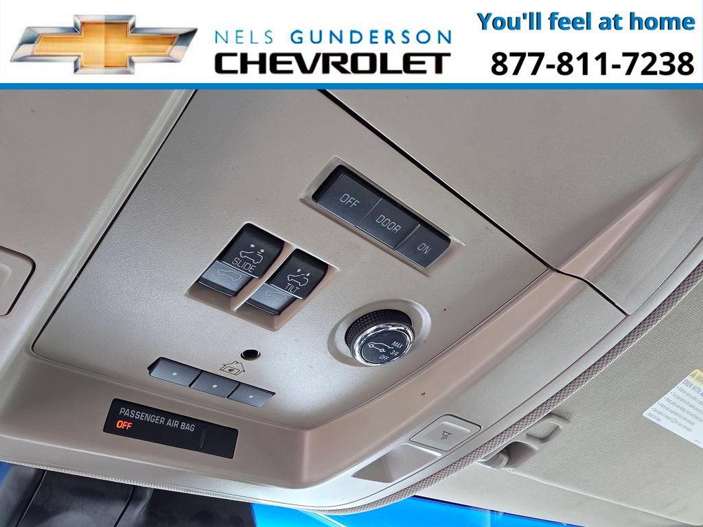 Used 2015 Chevrolet Suburban LTZ AWD/4WD image 33