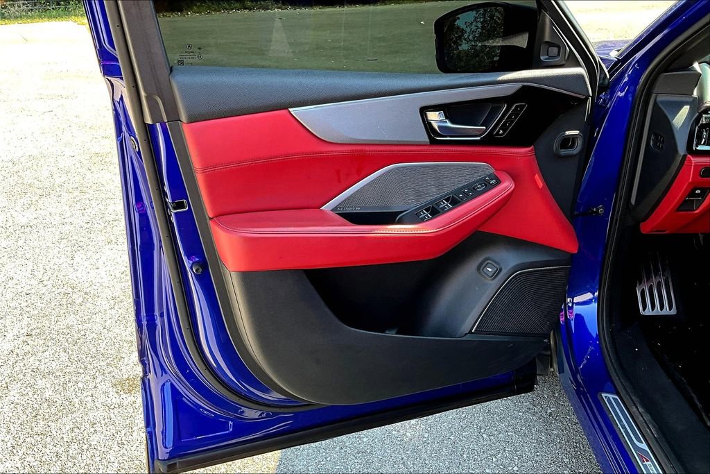 Used 2023 Acura MDX A-Spec image 25